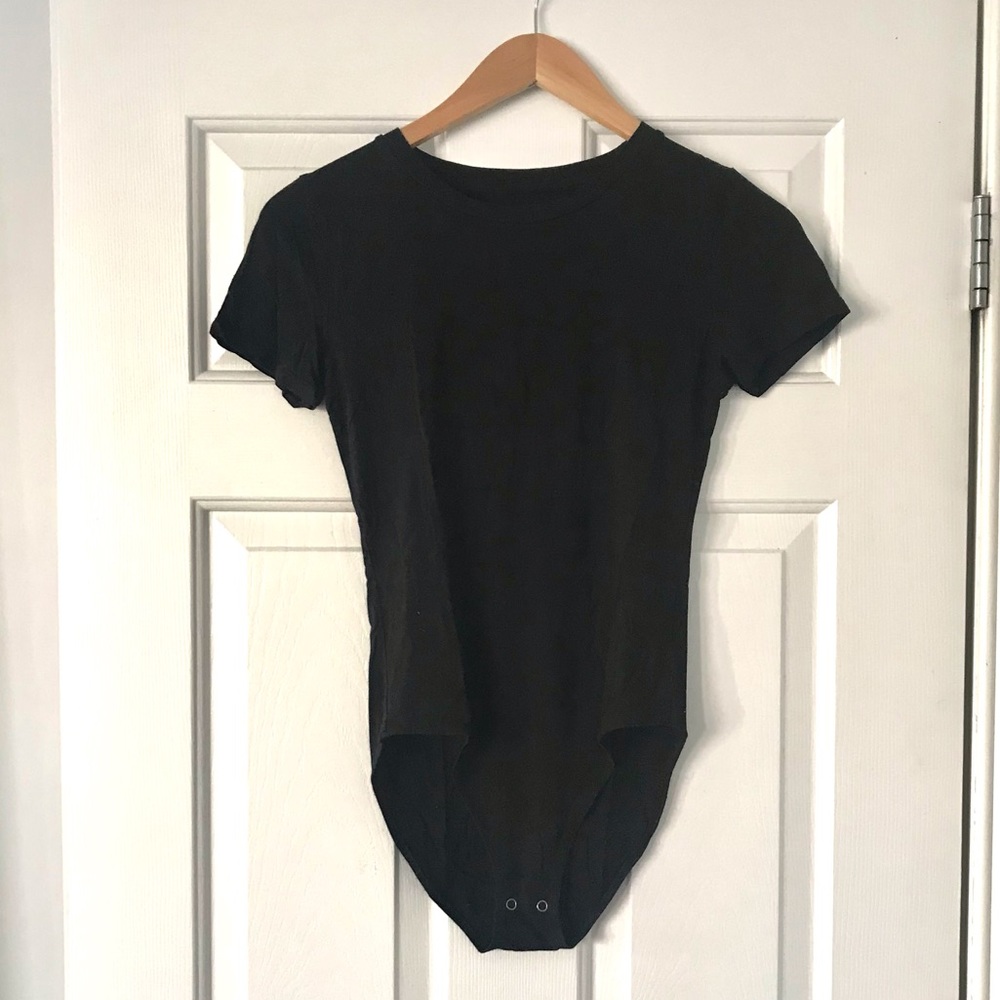 American eagle short sleeve bodysuit